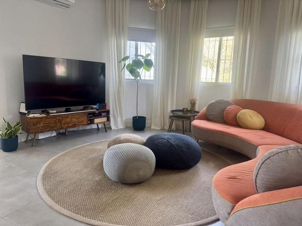 4 sypialnia Willa na sprzedaż w Marbella z basenem garażem - 980 000 € (Ref: 9366026)