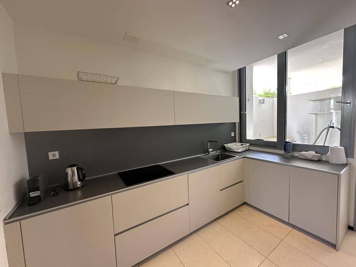 2 chambre Maison de Ville à vendre à Marbella avec piscine garage - 1 630 000 € (Ref: 9366027)