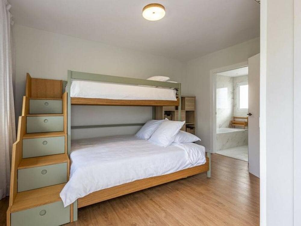 3 sypialnia Dom do wynajęcia w Marbella z basenem garażem - 3 200 € (Ref: 9366029)