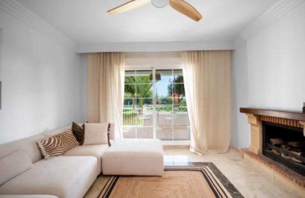 3 makuuhuone Huoneisto myytävänä paikassa Marbella mukana uima-altaan 
autotalli - 509 000 € (Ref: 9371529)