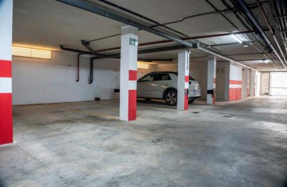 3 makuuhuone Huoneisto myytävänä paikassa Marbella mukana uima-altaan 
autotalli - 509 000 € (Ref: 9371529)