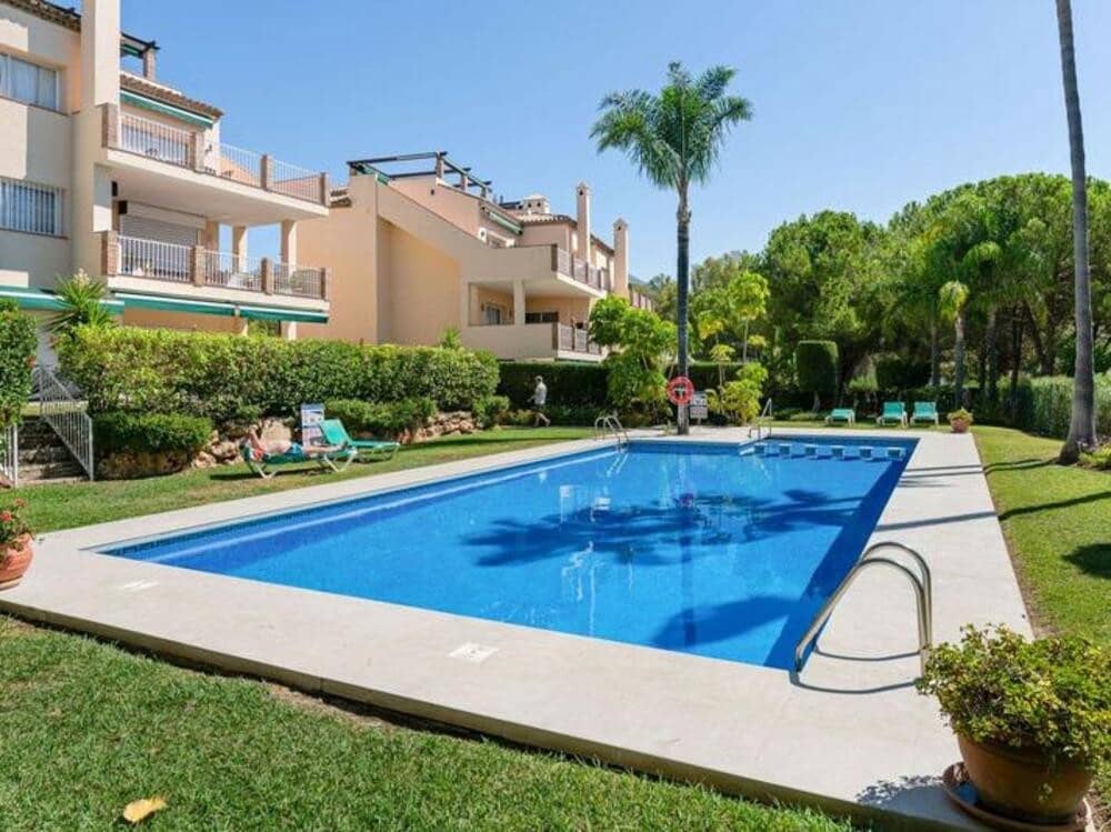 3 quarto Apartamento para venda em Nueva Andalucia com piscina garagem - 725 000 € (Ref: 9374694)