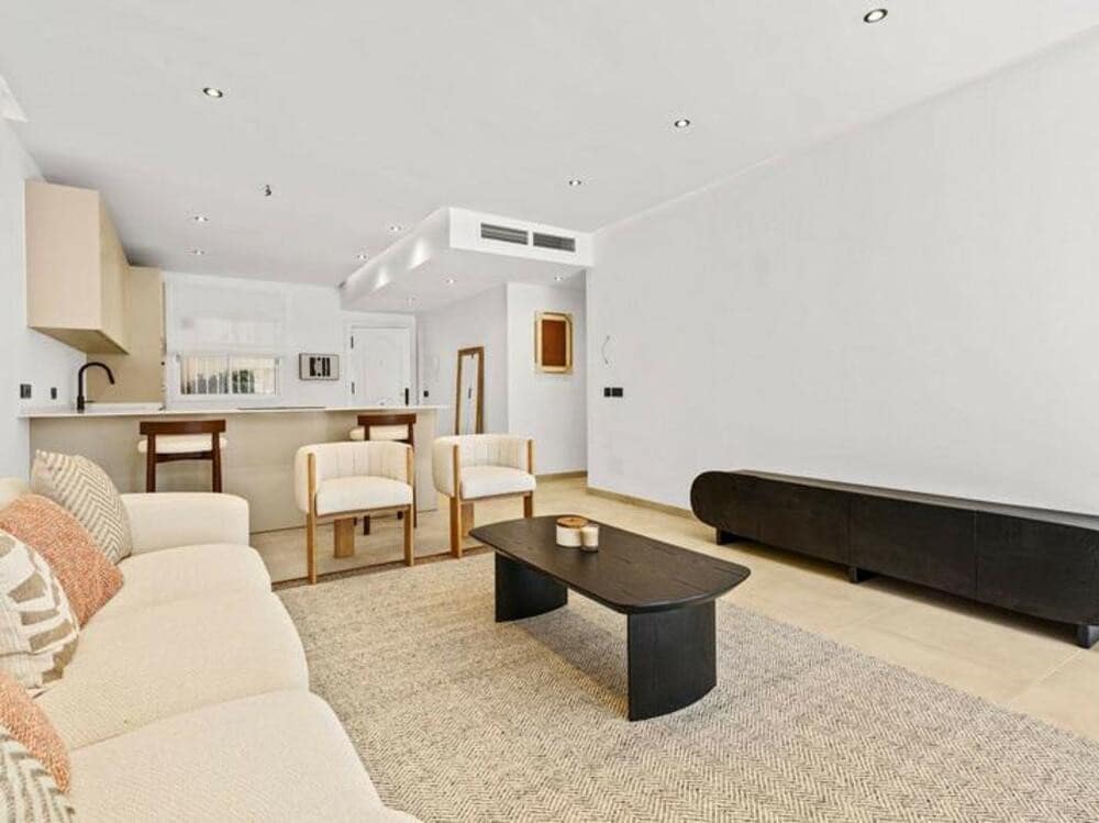 3 quarto Apartamento para venda em Nueva Andalucia com piscina garagem - 725 000 € (Ref: 9374694)