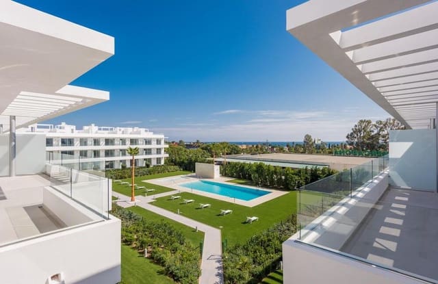 Penthouse de 3 chambres à louer à Cancelada, Estepona avec piscine garage - 3 300 € (Ref: 9374695)