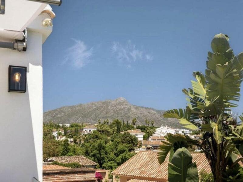 3 camera da letto Villa in vendita in La Quinta con piscina garage - 2.250.000 € (Rif: 9374696)