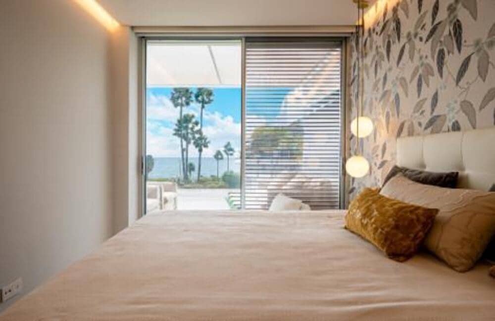 4 soveværelse Lejlighed til salg i Estepona med swimmingpool garage - € 1.490.000 (Ref: 9378558)