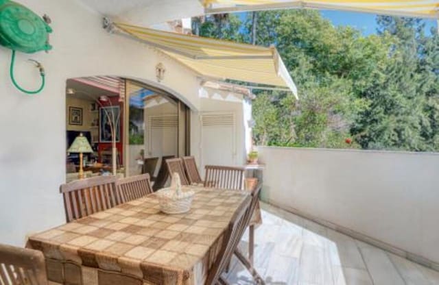 3 quarto Apartamento para venda em Real de Zaragoza, Marbella com piscina garagem - 585 000 € (Ref: 9382263)