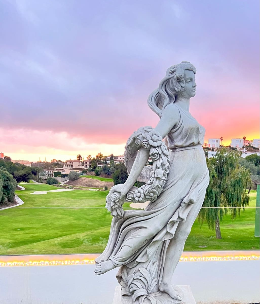 3 soverom Villa til salgs i Mijas Costa med svømmebasseng garasje - € 1 730 000 (Ref: 9382264)