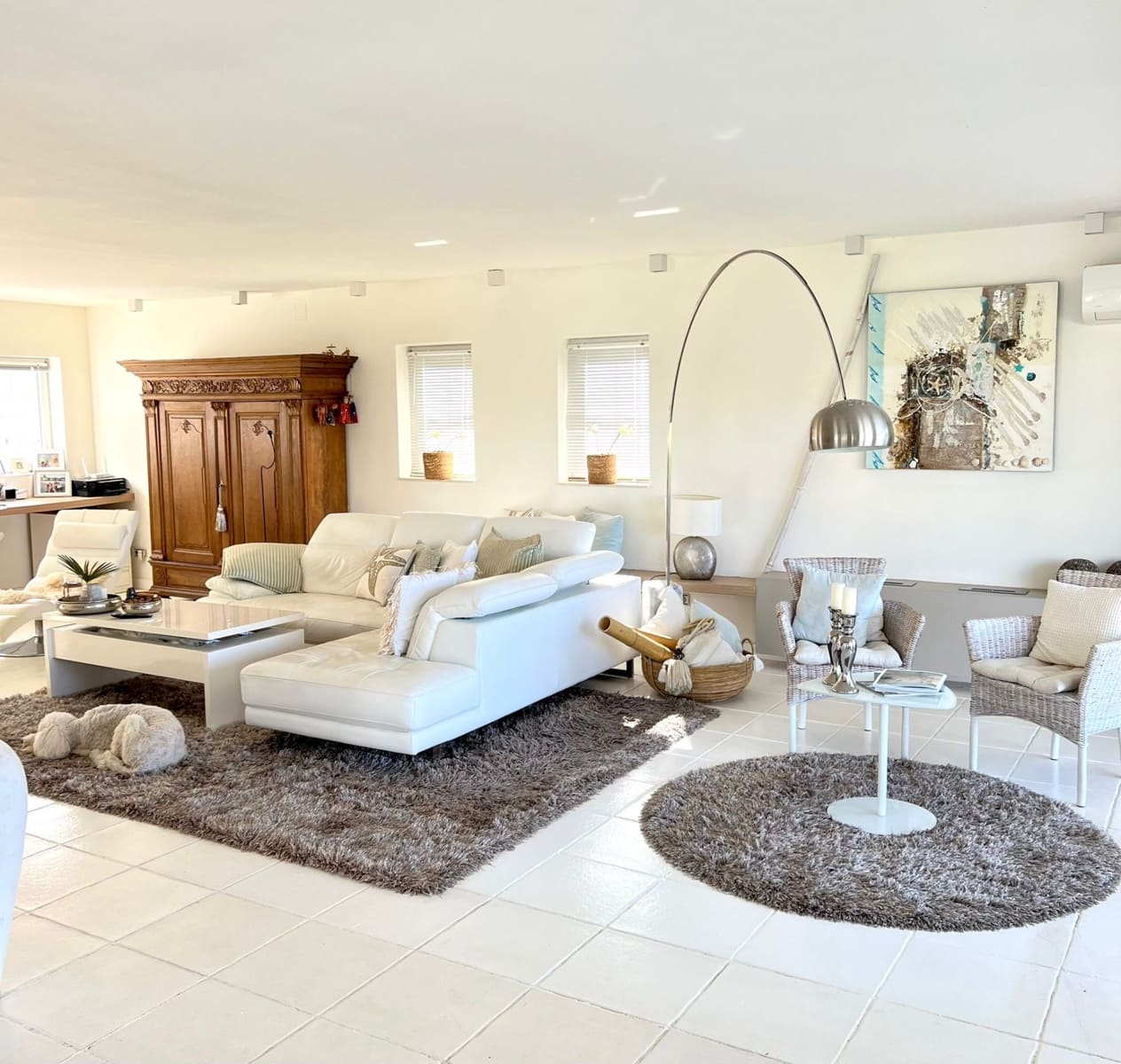 3 soverom Villa til salgs i Mijas Costa med svømmebasseng garasje - € 1 730 000 (Ref: 9382264)