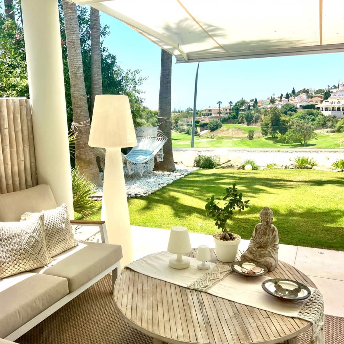 3 soverom Villa til salgs i Mijas Costa med svømmebasseng garasje - € 1 730 000 (Ref: 9382264)