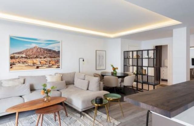 3 chambre Appartement à vendre à Nueva Andalucía Centro, Marbella avec piscine - 598 000 € (Ref: 9382265)