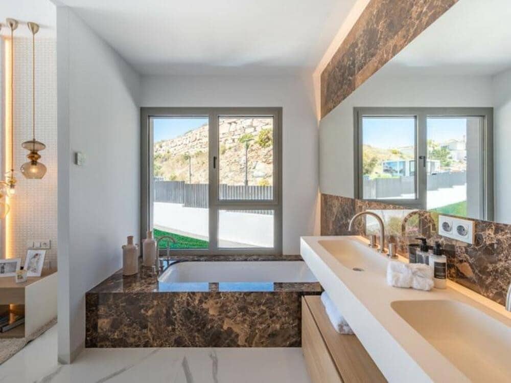 3 camera da letto Appartamento in vendita in Benahavis con piscina garage - 1.695.000 € (Rif: 9384958)