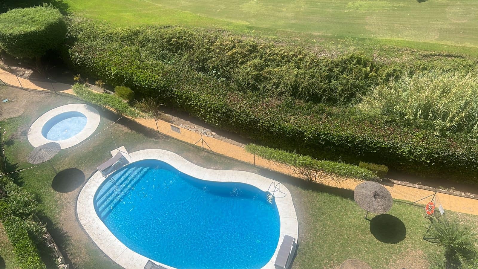 3 bedroom Penthouse for rent in San Pedro de Alcantara with pool garage - € 2,950 (Ref: 9387036)