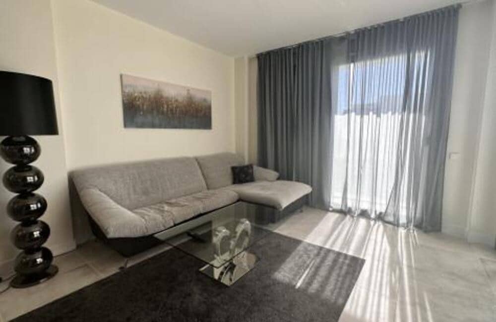 2 sypialnia Apartament do wynajęcia w New Golden Mile z basenem garażem - 2 400 € (Ref: 9387039)