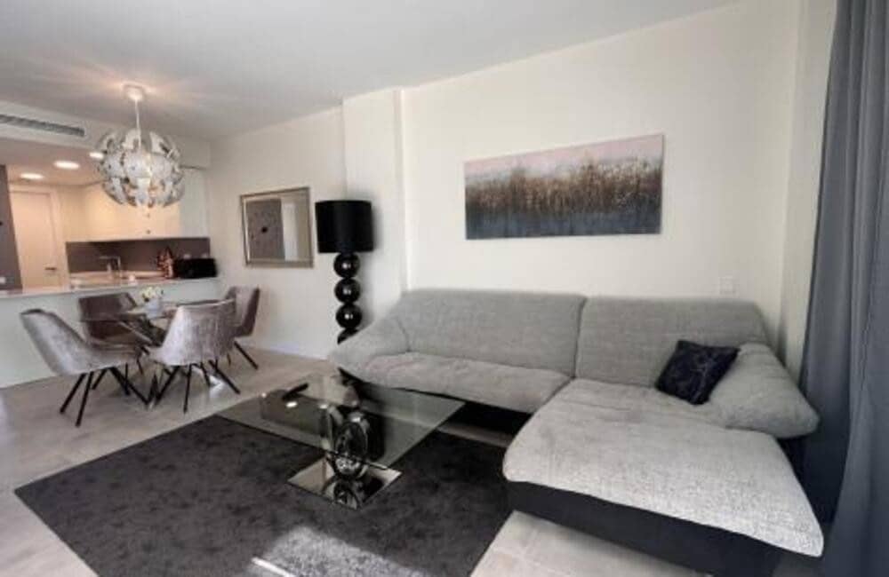 2 sypialnia Apartament do wynajęcia w New Golden Mile z basenem garażem - 2 400 € (Ref: 9387039)