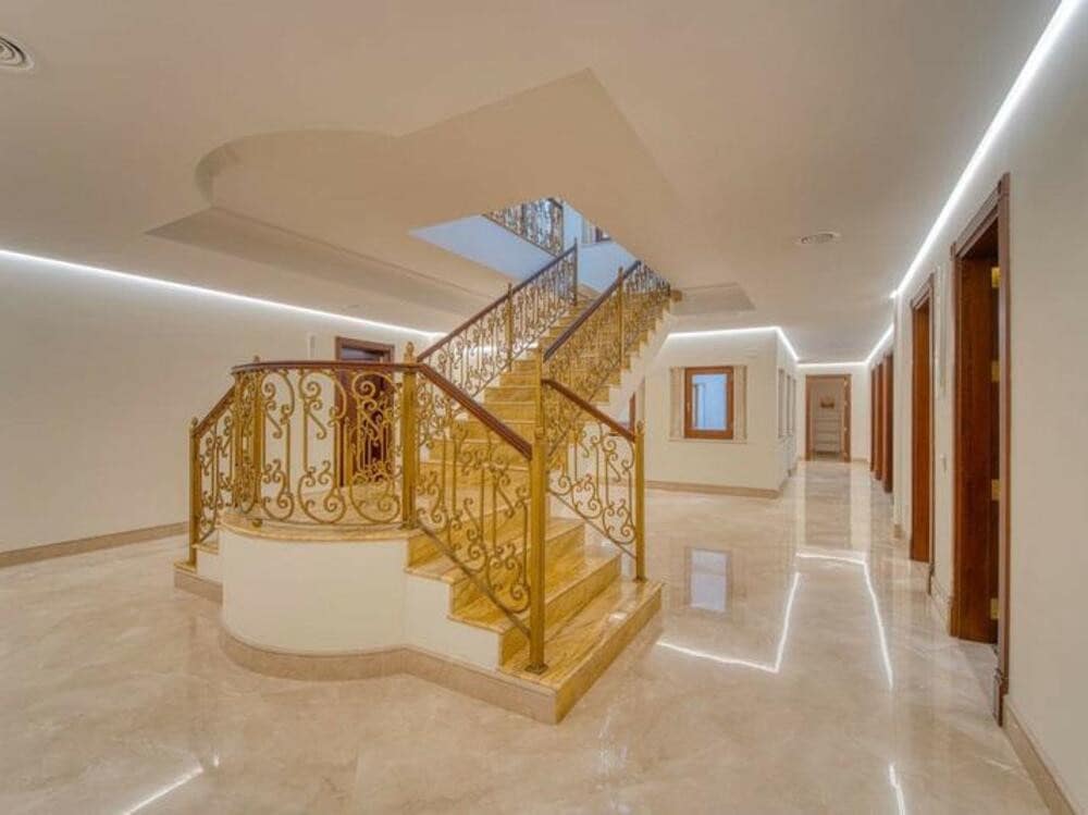 Villa/Maison de 6 chambres à louer à Marbella avec piscine garage - 45 000 € (Ref: 9387041)