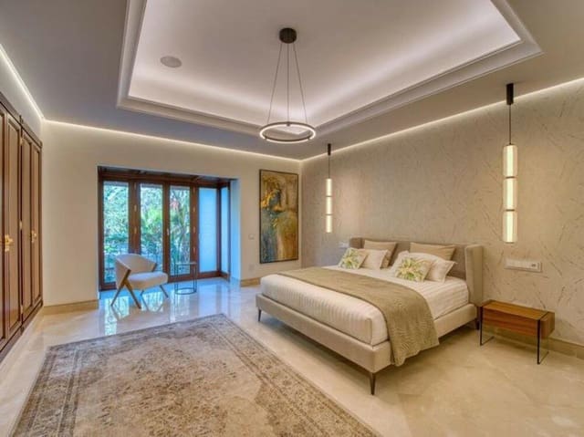 6 quarto Moradia para arrendar em Sierra Blanca, Marbella com piscina garagem - 45 000 € (Ref: 9387041)