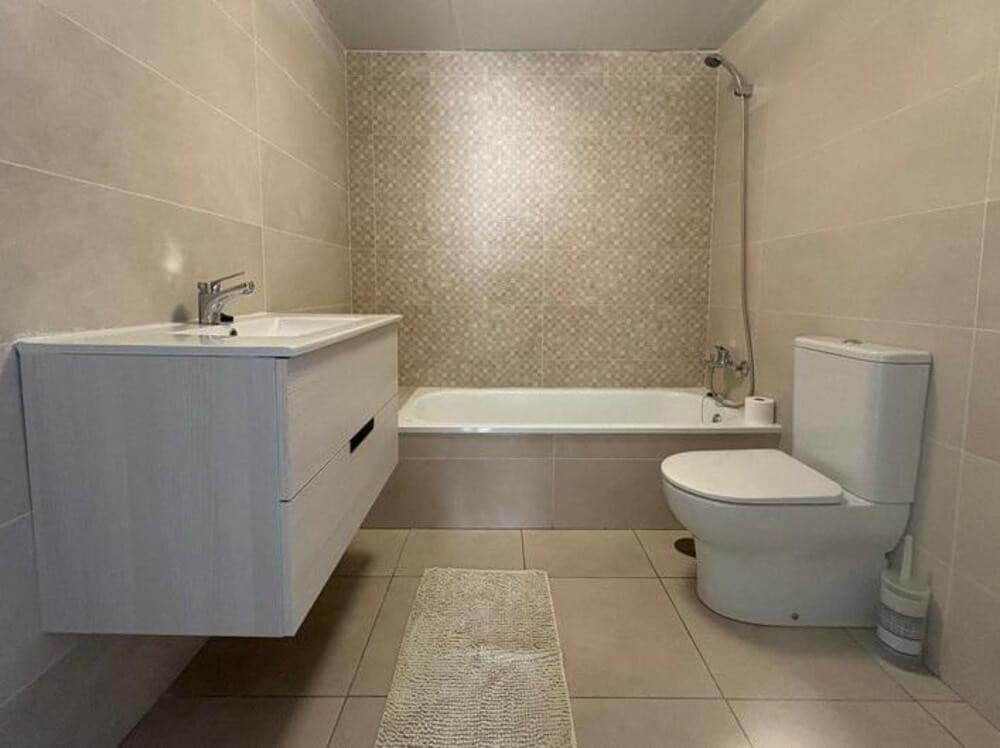 3 slaapkamer Appartement te huur in Marbella met garage - € 2.500 (Ref: 9390046)