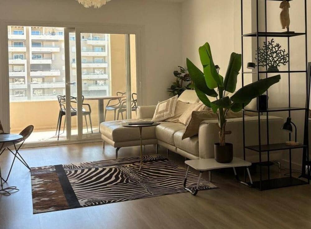 3 slaapkamer Appartement te huur in Marbella met garage - € 2.500 (Ref: 9390046)