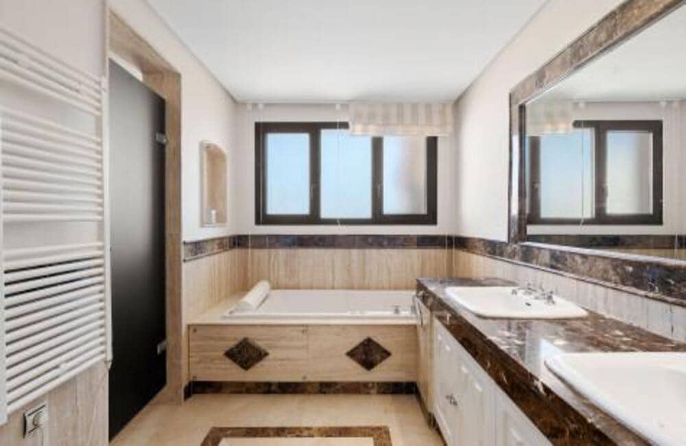 3 chambre Appartement à vendre à Marbella avec piscine - 1 495 000 € (Ref: 9390047)