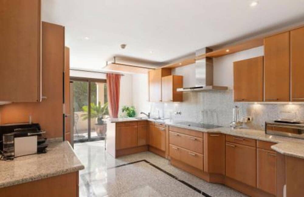 3 chambre Appartement à vendre à Marbella avec piscine - 1 495 000 € (Ref: 9390047)
