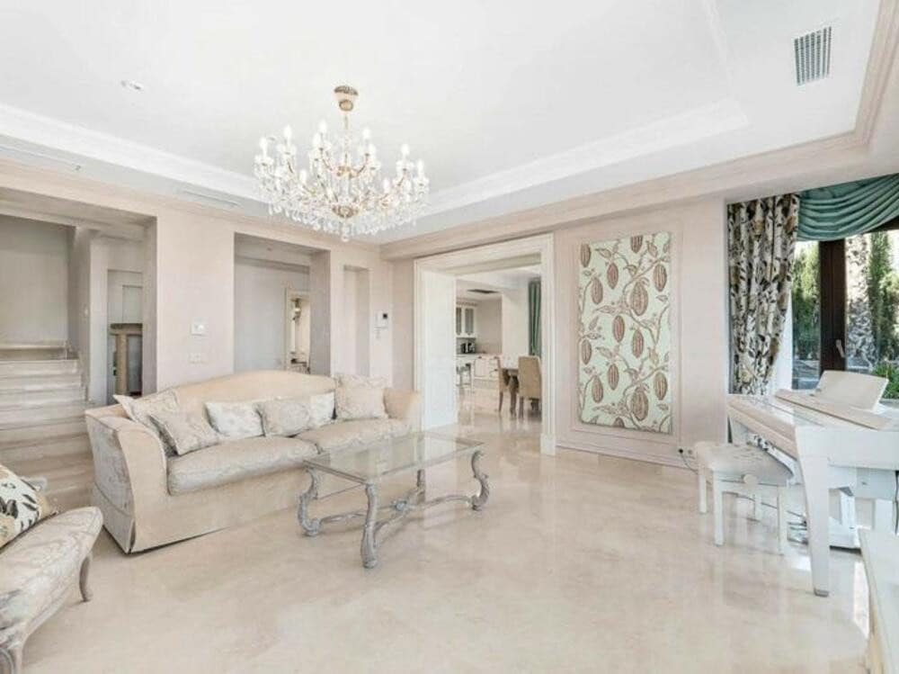 Chalet de 5 habitaciones en Benahavís en venta con piscina garaje - 1.595.000 € (Ref: 9390050)