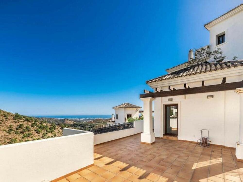 Chalet de 5 habitaciones en Benahavís en venta con piscina garaje - 1.595.000 € (Ref: 9390050)