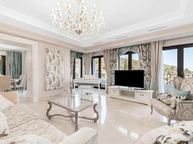 5 soverom Villa til salgs i Benahavís pueblo, Benahavís med svømmebasseng garasje - € 1 595 000 (Ref: 9390050)