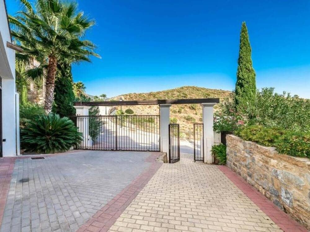 Chalet de 5 habitaciones en Benahavís en venta con piscina garaje - 1.595.000 € (Ref: 9390050)