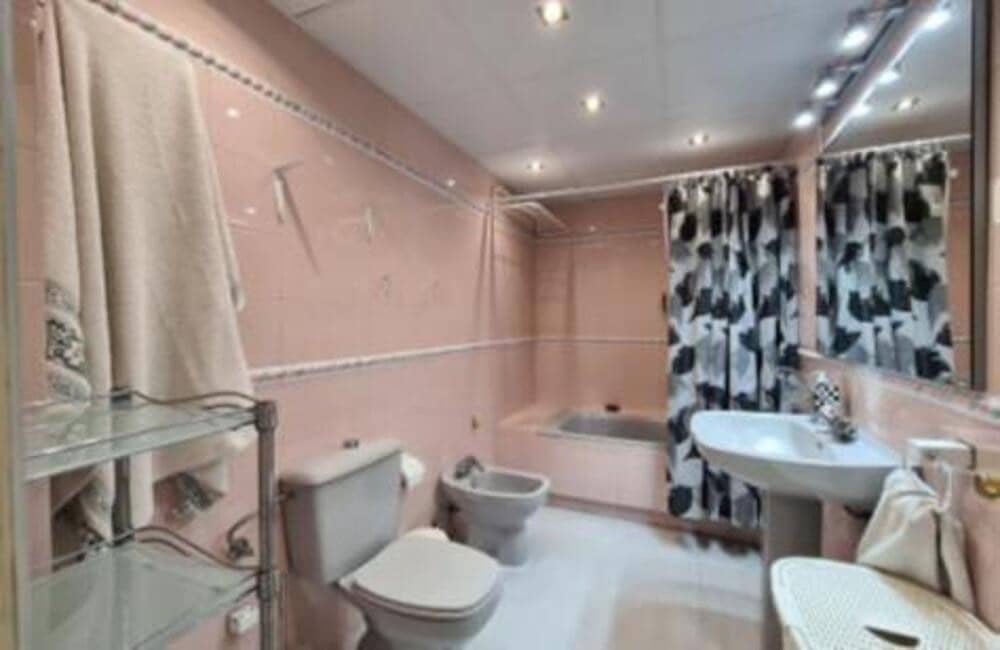 5 slaapkamer Appartement te koop in Golden Mile met zwembad garage - € 740.000 (Ref: 9395548)