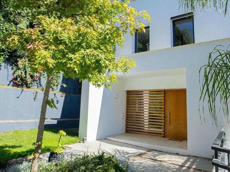 6 bedroom Villa for sale in La Quinta with pool garage - € 2,249,000 (Ref: 9395552)