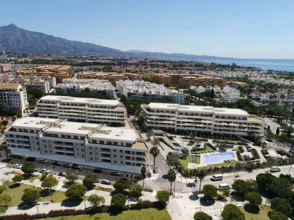 Kaupallinen vuokrattavana paikassa San Pedro de Alcantara - 3 080 € (Ref: 9398019)