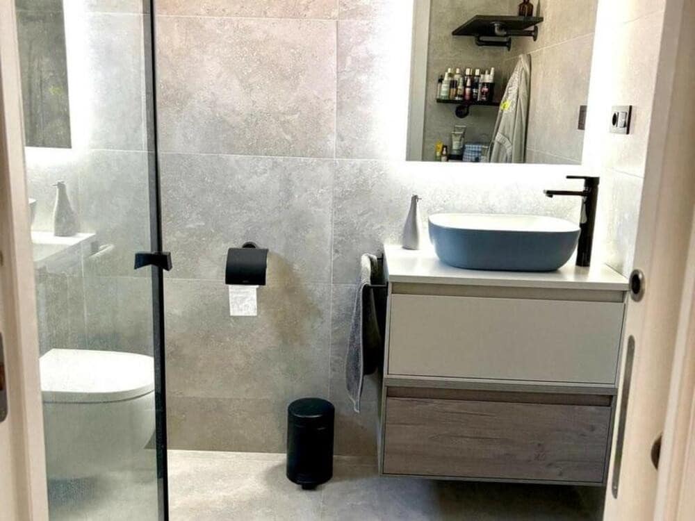 3 sypialnia Dom do wynajęcia w Marbella z basenem garażem - 3 000 € (Ref: 9398020)