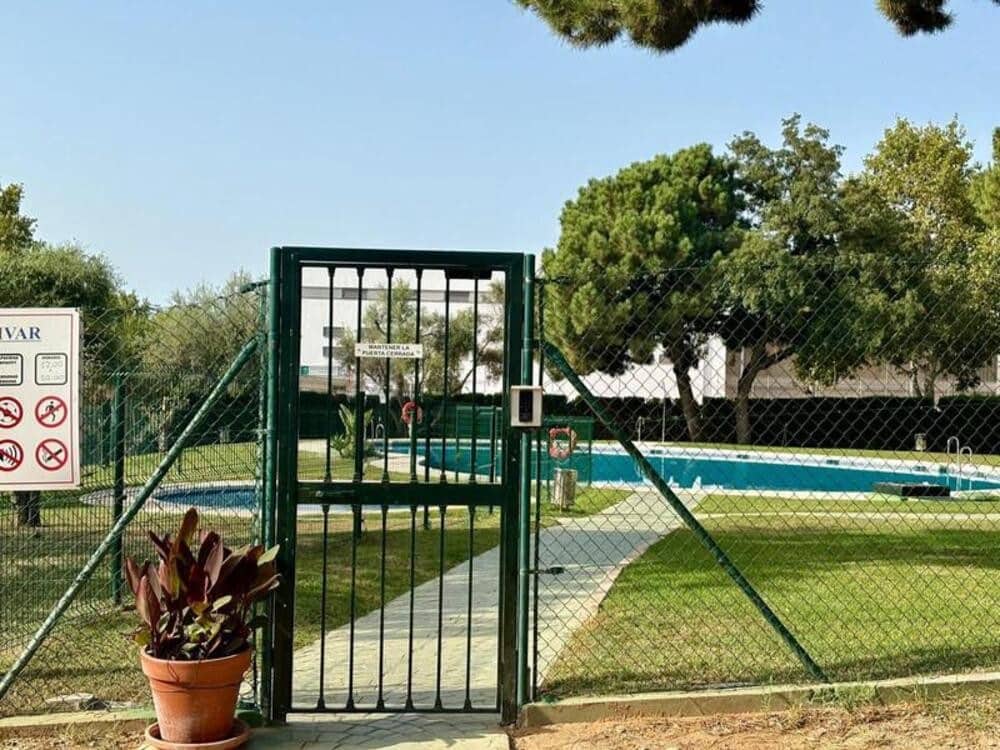 3 sypialnia Dom do wynajęcia w Marbella z basenem garażem - 3 000 € (Ref: 9398020)