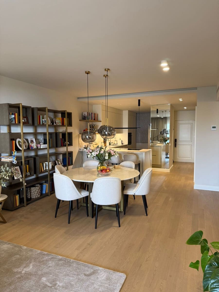 2 sovrum Lägenhet att hyra i Estepona med pool garage - 2 700 € (Ref: 9398021)