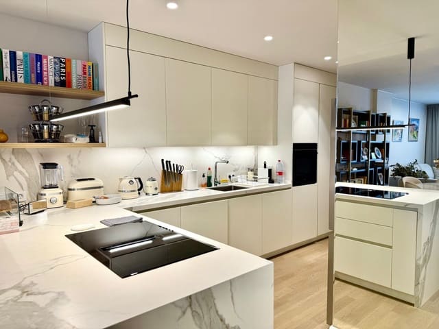 2 camera da letto Appartamento da affittare in La Concha - Resina Golf, Estepona con piscina garage - 2.700 € (Rif: 9398021)