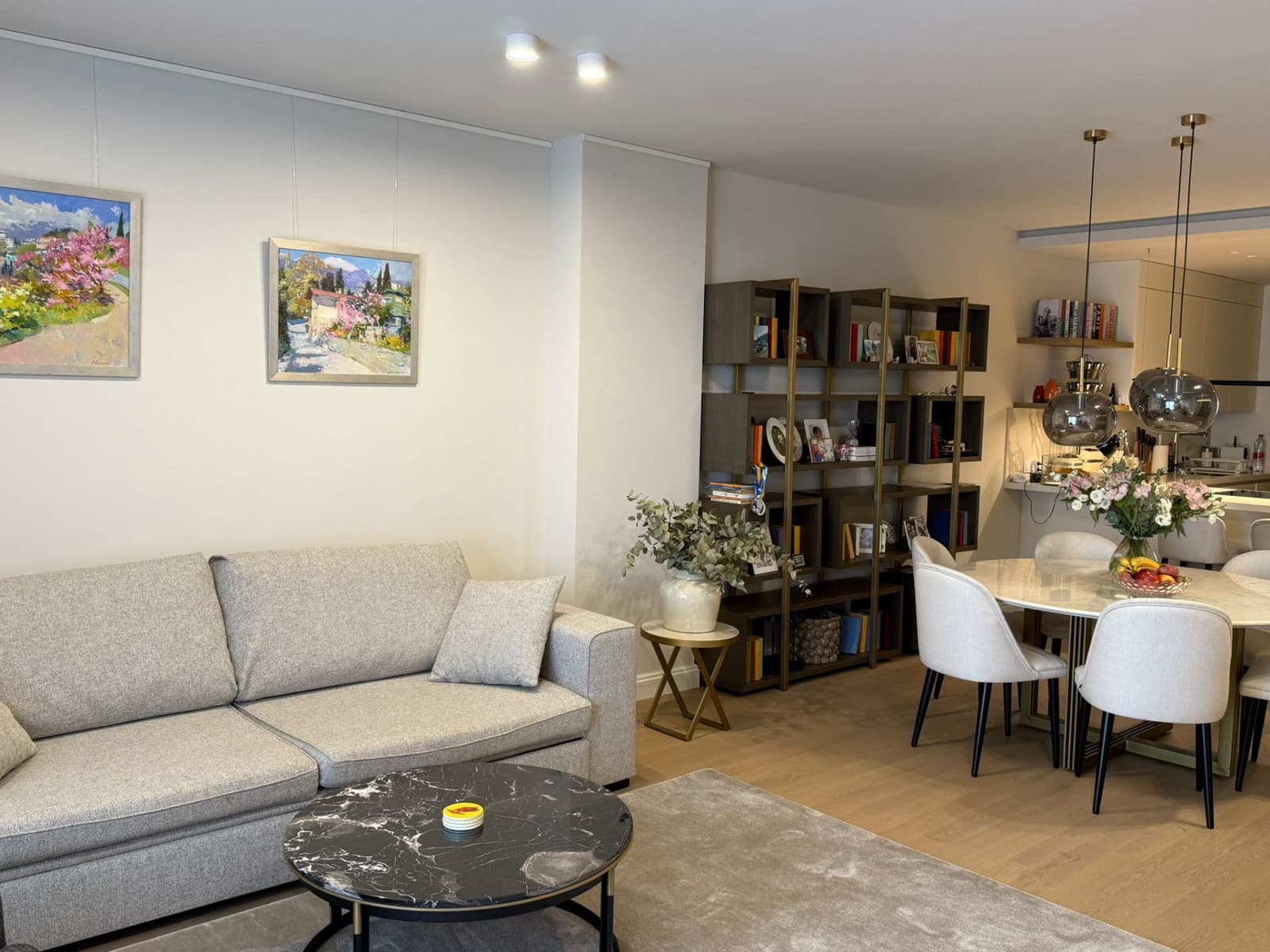 2 sovrum Lägenhet att hyra i Estepona med pool garage - 2 700 € (Ref: 9398021)