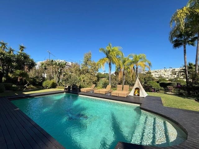 4 bedroom Villa for rent in La Quinta, Benahavís with pool garage - € 12,000 (Ref: 9398023)