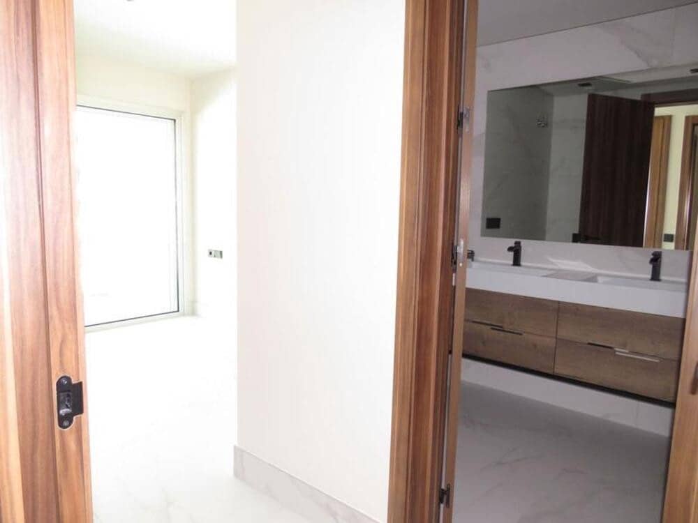 3 makuuhuone Huoneisto myytävänä paikassa San Pedro de Alcantara mukana uima-altaan 
autotalli - 665 000 € (Ref: 9398024)