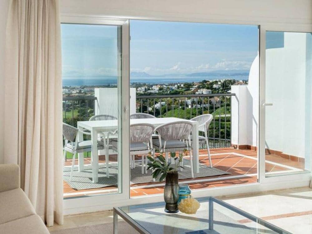 2 camera da letto Attico da affittare in Benahavis con piscina garage - 2.690 € (Rif: 9398025)