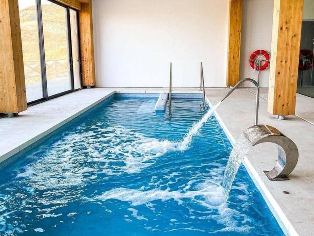 2 camera da letto Attico da affittare in Benahavis con piscina garage - 2.690 € (Rif: 9398025)