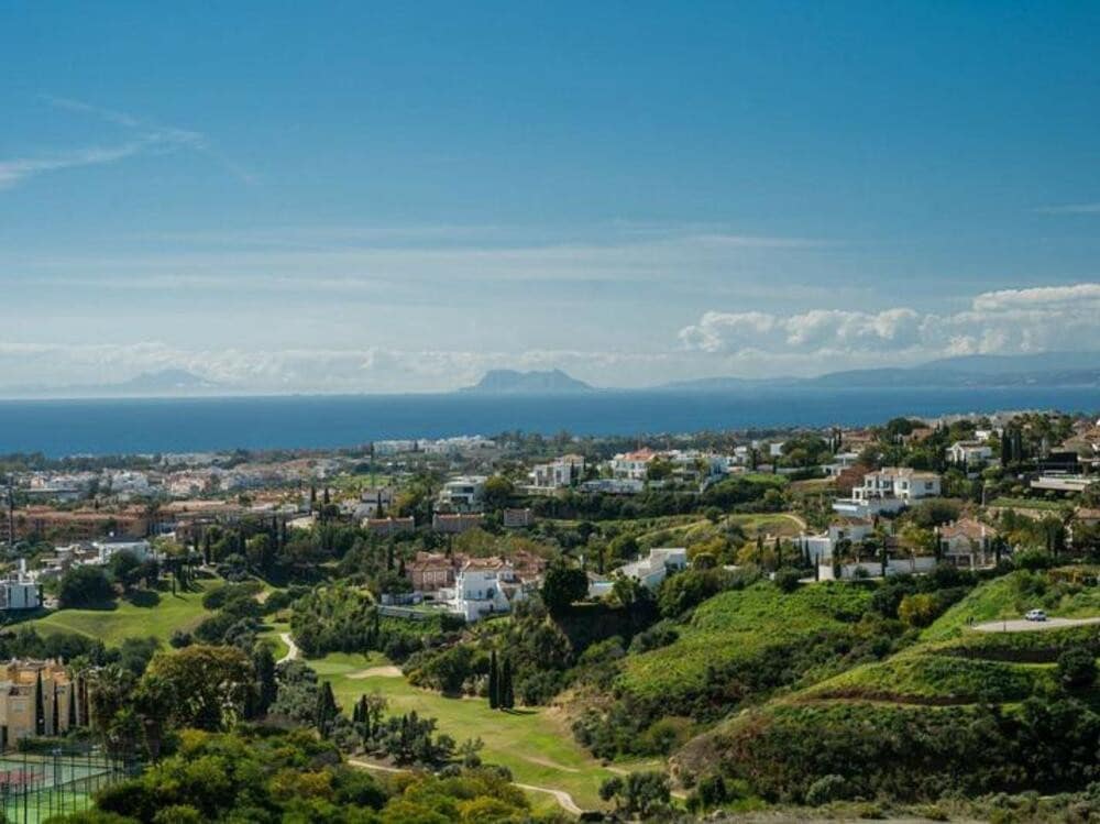 2 camera da letto Attico da affittare in Benahavis con piscina garage - 2.690 € (Rif: 9398025)