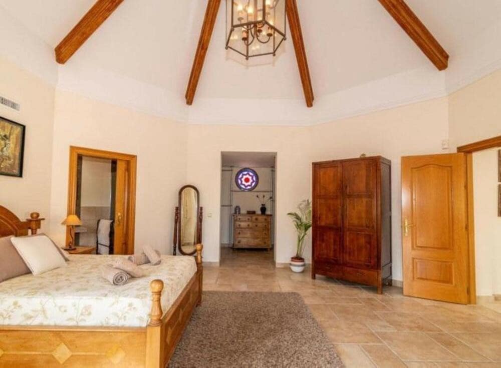 5 soveværelse Villa til salg i Los Flamingos med swimmingpool garage - € 2.495.000 (Ref: 9400304)