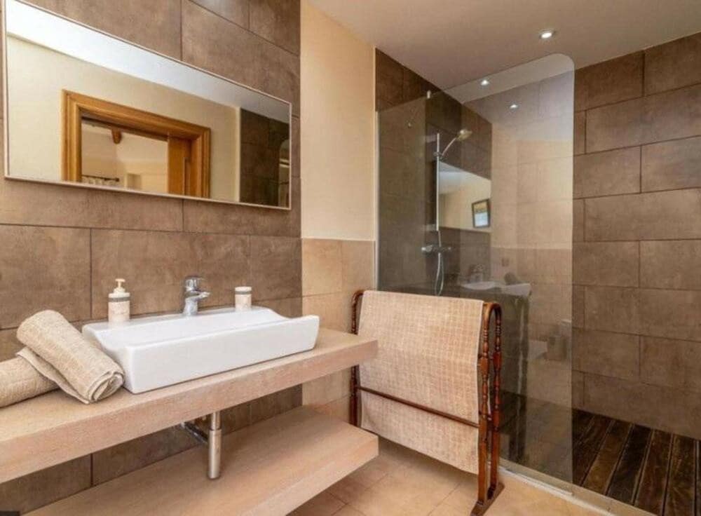 5 soveværelse Villa til salg i Los Flamingos med swimmingpool garage - € 2.495.000 (Ref: 9400304)