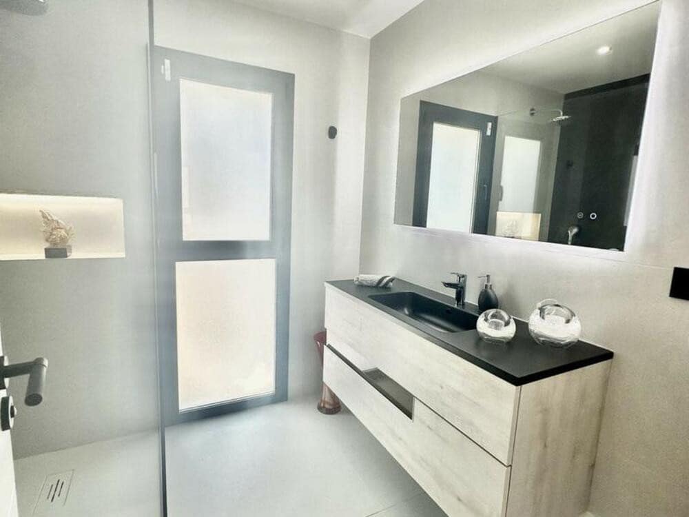 4 chambre Villa/Maison à vendre à Marbella avec piscine garage - 2 100 000 € (Ref: 9400306)