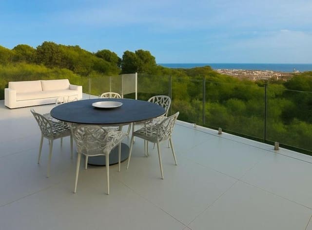 4 slaapkamer Villa te koop in Playa Bajadilla - Puertos, Marbella met zwembad garage - € 2.100.000 (Ref: 9400306)
