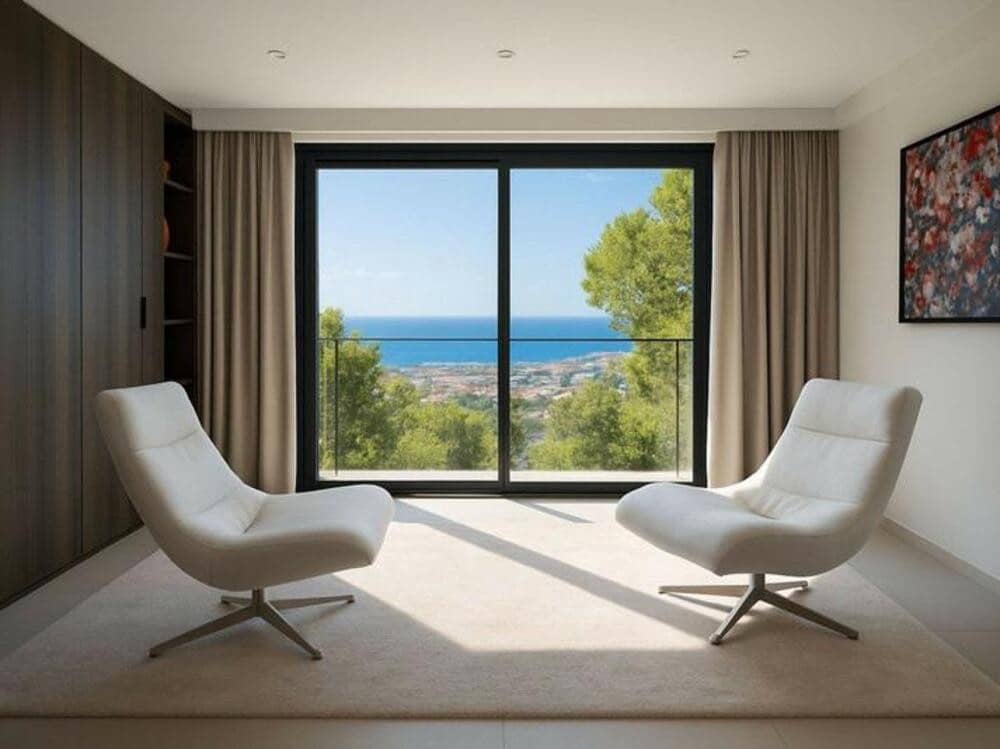4 bedroom Villa for sale in Marbella with pool garage - € 2,100,000 (Ref: 9400306)