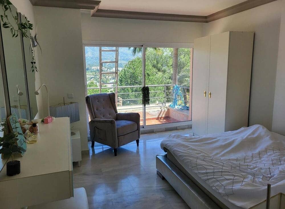 2 makuuhuone Huoneisto myytävänä paikassa Marbella mukana uima-altaan 
autotalli - 468 000 € (Ref: 9400308)