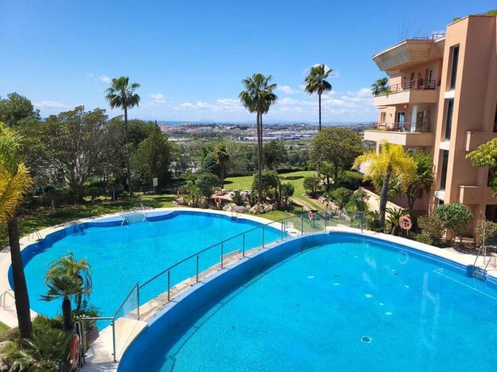 2 makuuhuone Huoneisto myytävänä paikassa Marbella mukana uima-altaan 
autotalli - 468 000 € (Ref: 9400308)