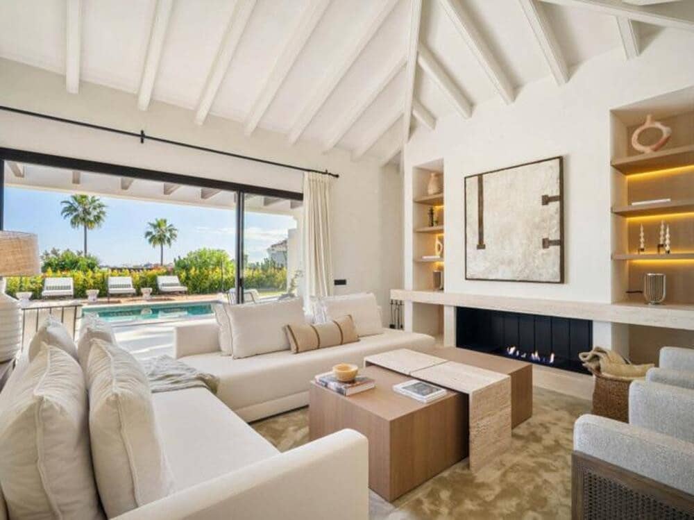 4 sypialnia Willa na sprzedaż w Nueva Andalucia z basenem garażem - 3 950 000 € (Ref: 9400309)